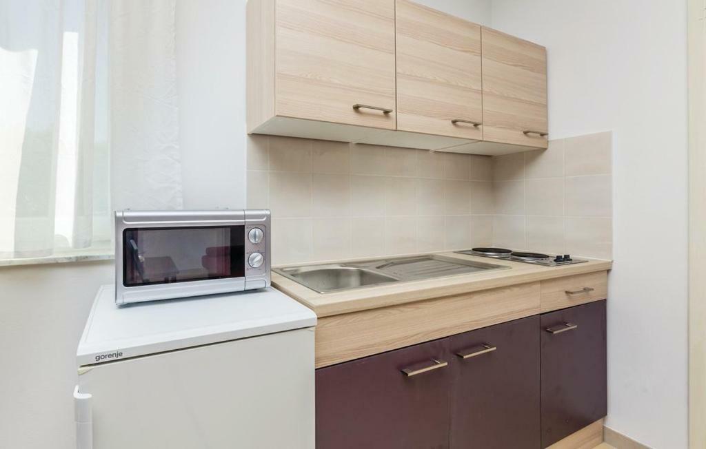 Vila Casia Dobrinj エクステリア 写真