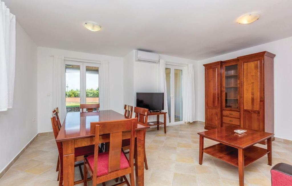 Vila Casia Dobrinj エクステリア 写真